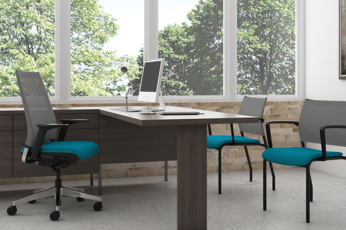 9to5 Luna Seating