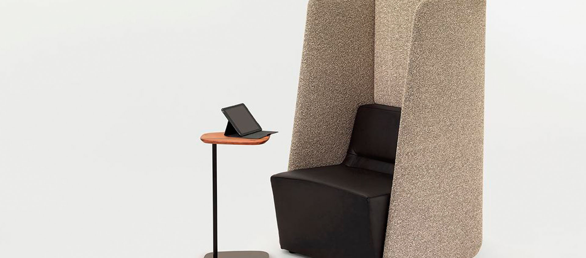 Darran Bota Lounge