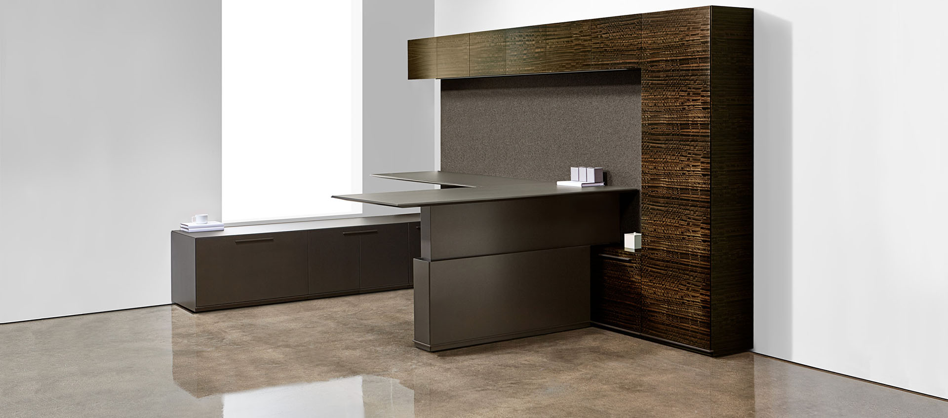 Halcon Mitre Private Office